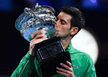KRALJ NE DA TRON! NOVAK 9. PUT OSVAJA TROFEJ NA AUSTRALIJAN OPENU: Srbin Počistio Medvedva za 18. Grend slem u karijeri! (VIDEO)