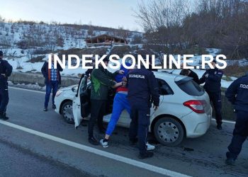 HAPŠENJE U NOVOM PAZARU! Opljačkali zlataru pa bežali za Crnu Goru