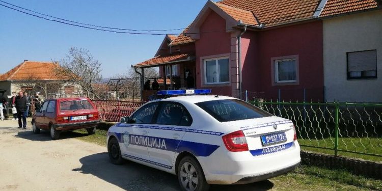 ZGRABIO JE BOMBU DA BI DETE MOGLO DA POBEGNE U KUHINJU Majka nastradalog Milorada kroz jecaje opisuje MOMENAT UŽASA u Aleksincu
