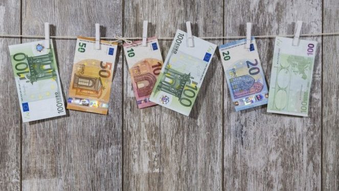 ZA TRI GODINE SKUPILA JE DOVOLJNO NOVCA DA KUPI STAN! Probajte i vi ovaj GENIJALAN TRIK