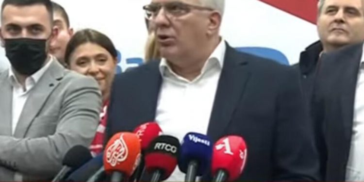 Mandić: Možemo sa Krivokapićem i Bečićem da formiramo većinu
