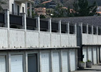 Opsadno stanje: Policija pretresa pripadnike kavačkog klana?