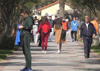 “Moguće kompletno zaključavanje Crne Gore”