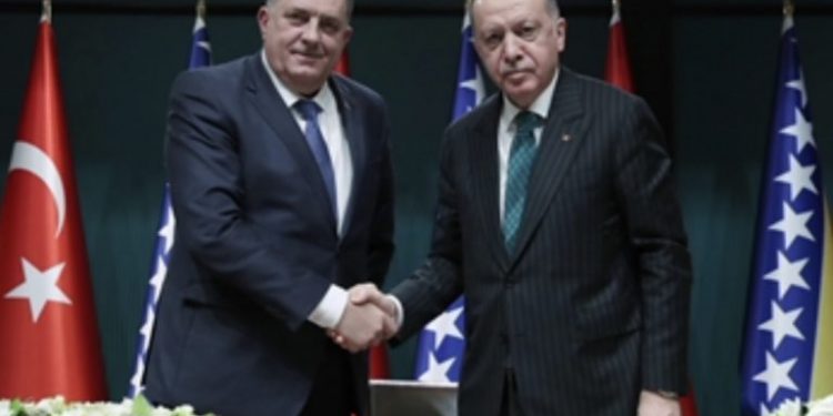 Dodik u Ankari: Erdoganova briga o svima je pravi primjer kako se i mi trebamo ponašati