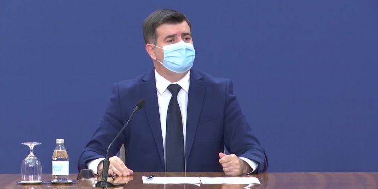 Đerlek upozorava: Loš odziv za vakcinaciju u Novom Pazaru i Tutinu, raste broj zaraženih