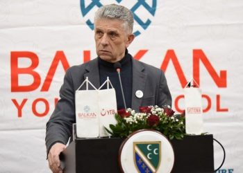 (VIDEO) Za uspjeh potrebno je raditi na najbolji način i čitavm bićem