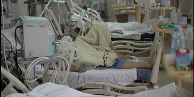 Istraživanje: Preminuli od kovida-19 imali virus u srcu