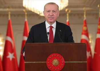 Turska: Erdogan uputio pismo zdravstvenim radnicima i čestitao im Praznik medicine