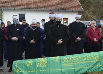 BiH: Klanjana dženaza najstarijoj srebreničkoj majci Muški Porobić