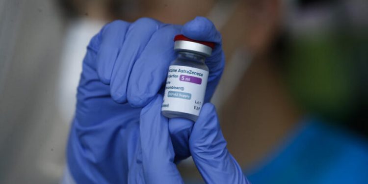 Njemačka obustavila upotrebu AstraZeneca vakcine protiv koronavirusa