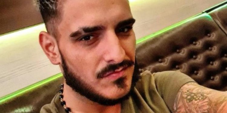 POLICIJA NE MOŽE DA DOĐE DO DARKA LAZIĆA Pevač ne dolazi kući već nekoliko dana, telefon mu nedostupan