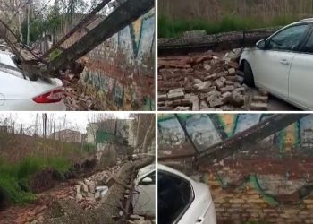 OBRUŠILA SE OGRADA STADIONA U ZEMUNU: Oštećeno 8 parkiranih automobila