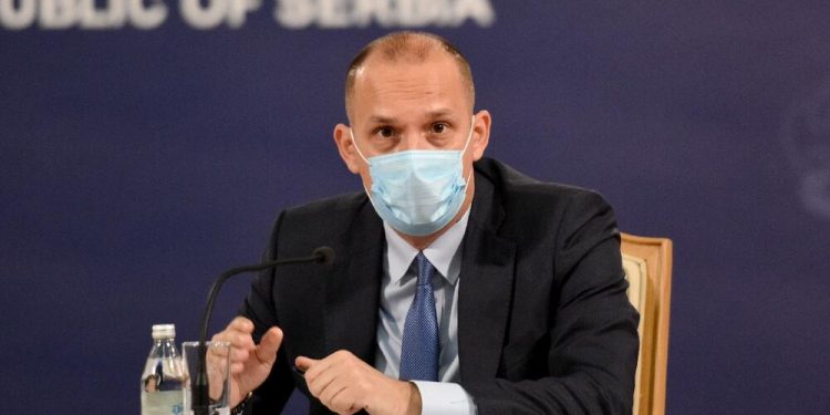 MINISTAR LONČAR OTVORENO O VAKCINAMA: Razmišljamo o obaveznoj vakcinaciji i to je predlog struke! OKO TOGA SE SLAŽEMO