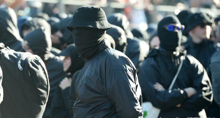 KO SU LJUDI SA CRNIM FANTOMKAMA KOJI PROGONE MUSLIMANE I BOŠNJAKE U BERANAMA I PLJEVLJIMA…