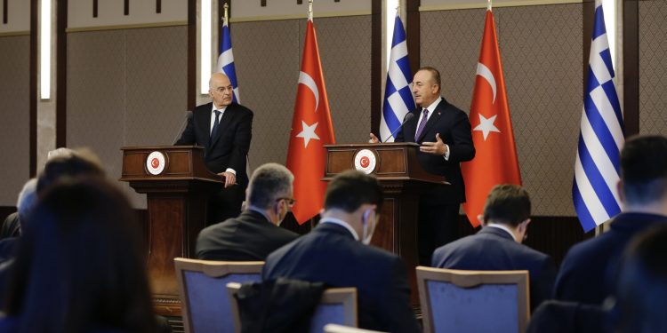 Turski i grčki ministar se međusobno optuživali na konferenciji za medije
