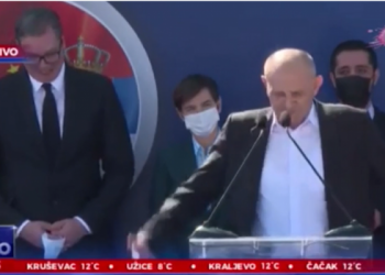 (VIDEO) Predsjednik opštine Surčin hit na Internetu: Jun, Si Jao, Si Jao Čung…ma, džanga!