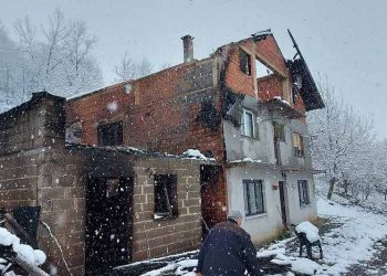 Pomozimo šesteročlanoj porodici da nakon velikog požara ponovo dobije krov nad glavom