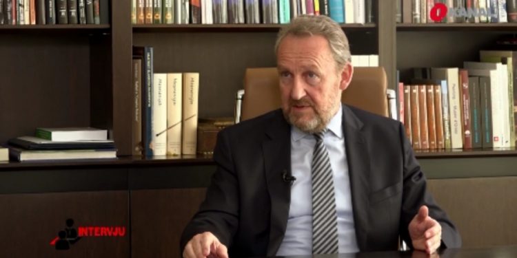 (VIDEO) INTEGRALNI INTERVJU BAKIRA IZETBEGOVIĆA ZA “O KANAL”: “Ako krenu da završe Karadžićev posao…”