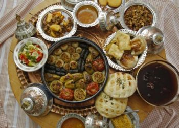 IFTARSKA SOFRA ZA PRVI DAN RAMAZANA