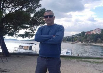 Ovo je uhapšeni inspektor MUP-a USK kod kojeg je pronađena veća količina droge