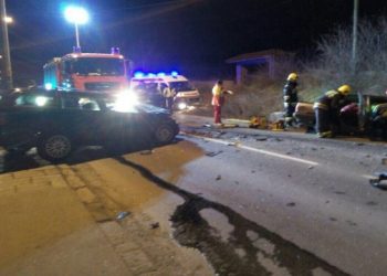 TEŠKA SAOBRAĆAJNA NESREĆA: Oba vozača poginula, saobraćaj u prekidu