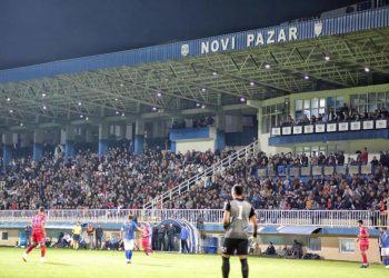 FK Novi Pazar: Sram te bilo Simoviću