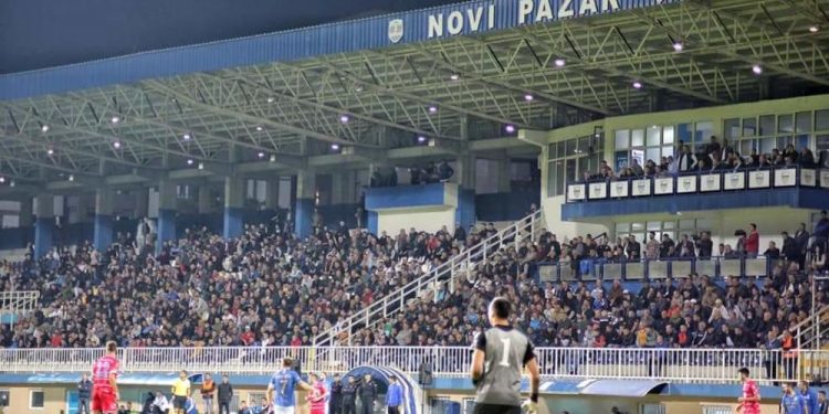 FK Novi Pazar: Sram te bilo Simoviću