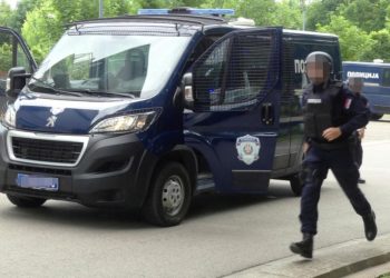 UHAPŠENA ŽENA (55) ZBOG TEŠKOG UBISTVA: Nasmrt pretukla muškarca (54) kod Obrenovca