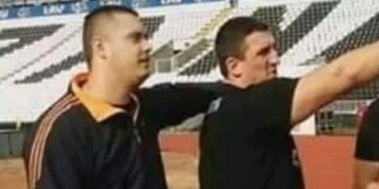 POGLEDAJTE FOTOGRAFIJU ZBOG KOJE PRIVODE KRISTIJANA: Velja Nevolja i Golubović zajedno na stadionu! (FOTO)