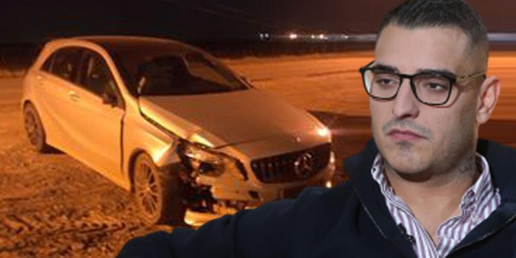 PRVE FOTOGRAFIJE SA LICA MESTA! Ovako izgleda AUTOMOBIL kojim se Darko LAZIĆ zakucao u BANDERU!
