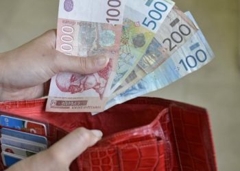 STIŽU PARE! U ponedeljak nova isplata državne pomoći, EVO KO MOŽE OČEKIVATI NOVAC NA SVOM RAČUNU!