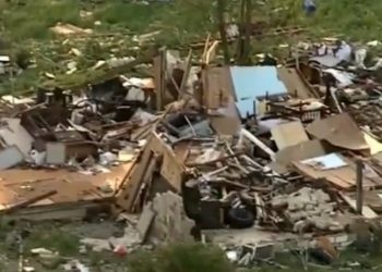 (VIDEO) Avion se SRUŠIO NA KUĆU!