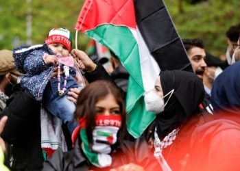 (VIDEO) ARAPI NA NOGAMA: Jordanci i Libanci krenuli ka Palestini, okršaji na Zapadnoj obali