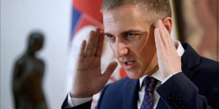 Stefanović podneo ostavku na mesto predsednika Gradskog odbora SNS