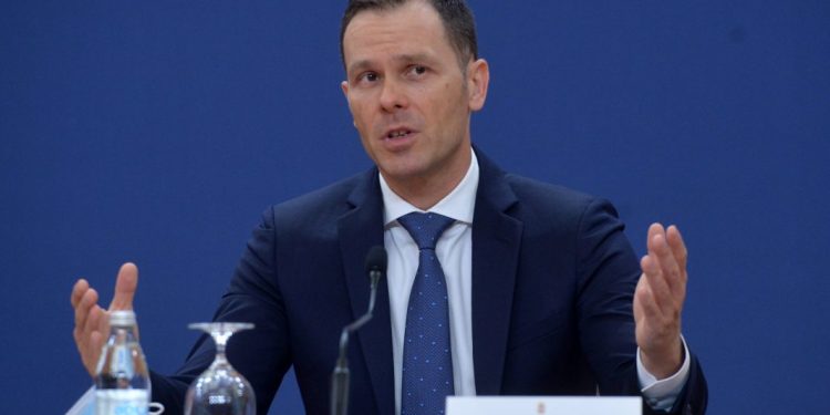 Evo kako se prijaviti za pomoć od 3.000 dinara za vakcinisane