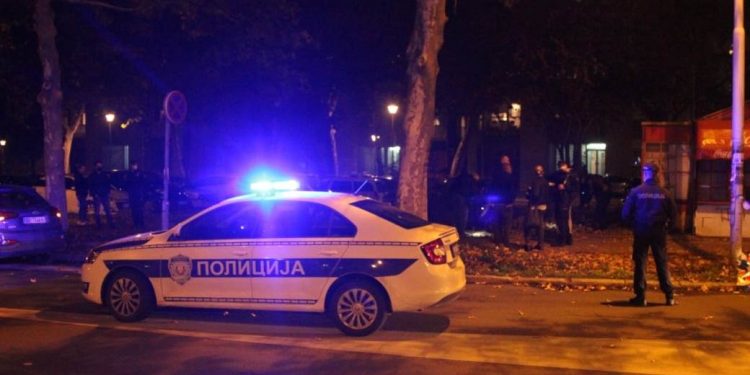 Ranjen mladić od 18 godina