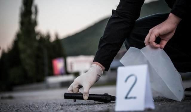 PLANIRALI ZAJEDNIČKO SAMOUBISTVO: Ona (13) se ubila, on (23) odustao