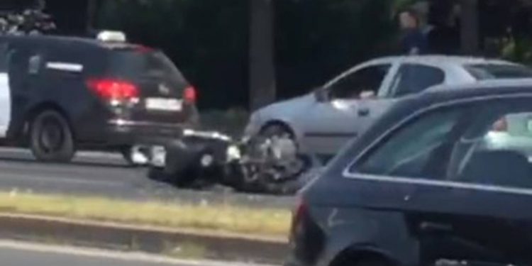 Strava u Zagrebu: Sudarili su se motor i bicikl, dvoje mrtvih