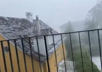 (VIDEO) NEZAPAMĆEN HAOS U AUSTRIJI: Nevrijeme nanijelo ogromnu štetu, procjenjuje se na više desetina miliona eura