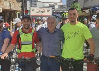(VIDEO) Učesnici biciklističkog maratona jutros iz Tutina preko Pešteri nastavili put prema Sjenici