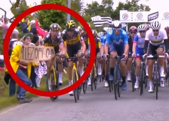 (VIDEO) KAKAV UŽAS! Teška nesreća na Tur de Fransu! Gledateljka srušila 50 vozača, neki teško povređeni