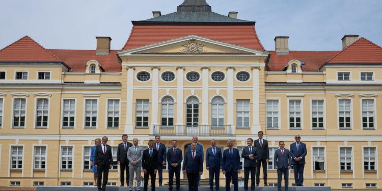 Rau: Samit bio pun frustracije što proces proširenja EU na Zapadni Balkan ide toliko sporo