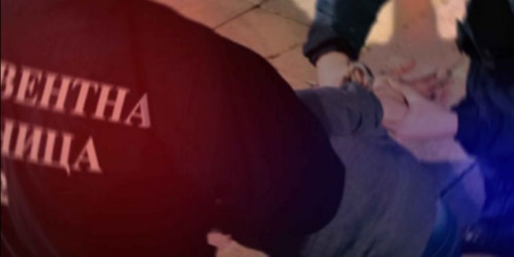 Uhapšene tri osobe! Terali maloletnicu na pružanje seksualnih usluga