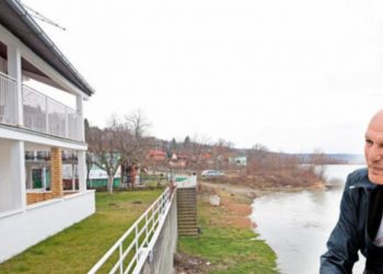 RUŠE ŠABANOVU KUĆU U KRČEDINU?! Goca ni za živu glavu ne da vikendicu, preti im GASTERBAJTER, a ovo je prava ISTINA