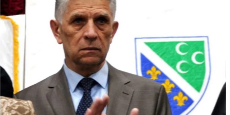 Ugljanin čestitao Ibrahimoviću izbor za predsjednika Bošnjačke stranke (BS)