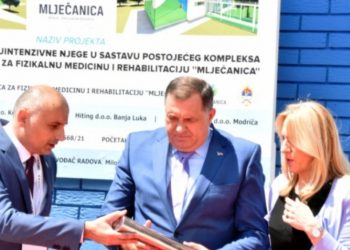 PET ODBORNIKA NAPUSTILO SNSD: Dodik bez većine u…