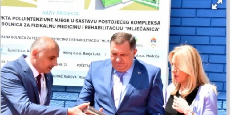 PET ODBORNIKA NAPUSTILO SNSD: Dodik bez većine u…