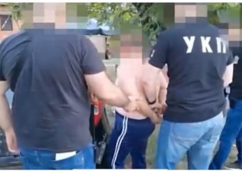 Pogledajte kako policija hapsi pedofile širom Srbije (VIDEO)