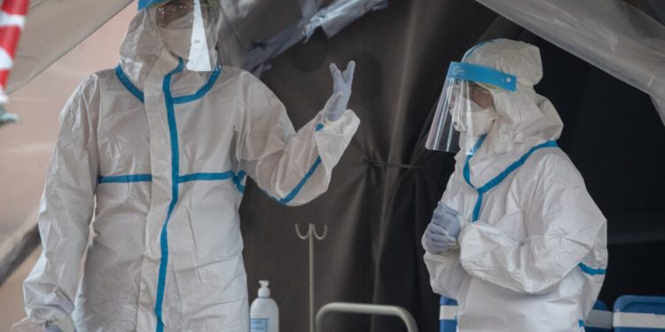 Muškarac iz Bristola čak 43 puta testiran pozitivno na koronavirus