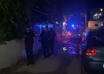 (VIDEO) SMRTONOSNI OBRAČUN MAFIJAŠA na plaži u Albaniji, četvoro mrtvih